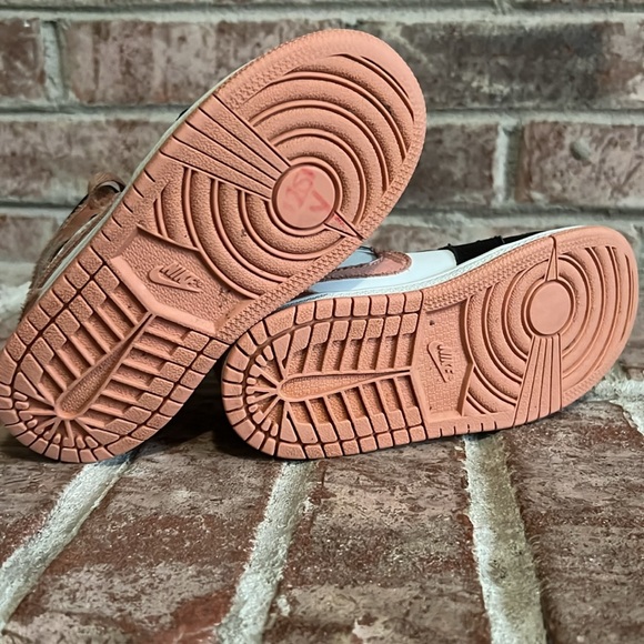 Kids toddler Jordan 1 mid light madder root size 10c - Picture 14 of 14